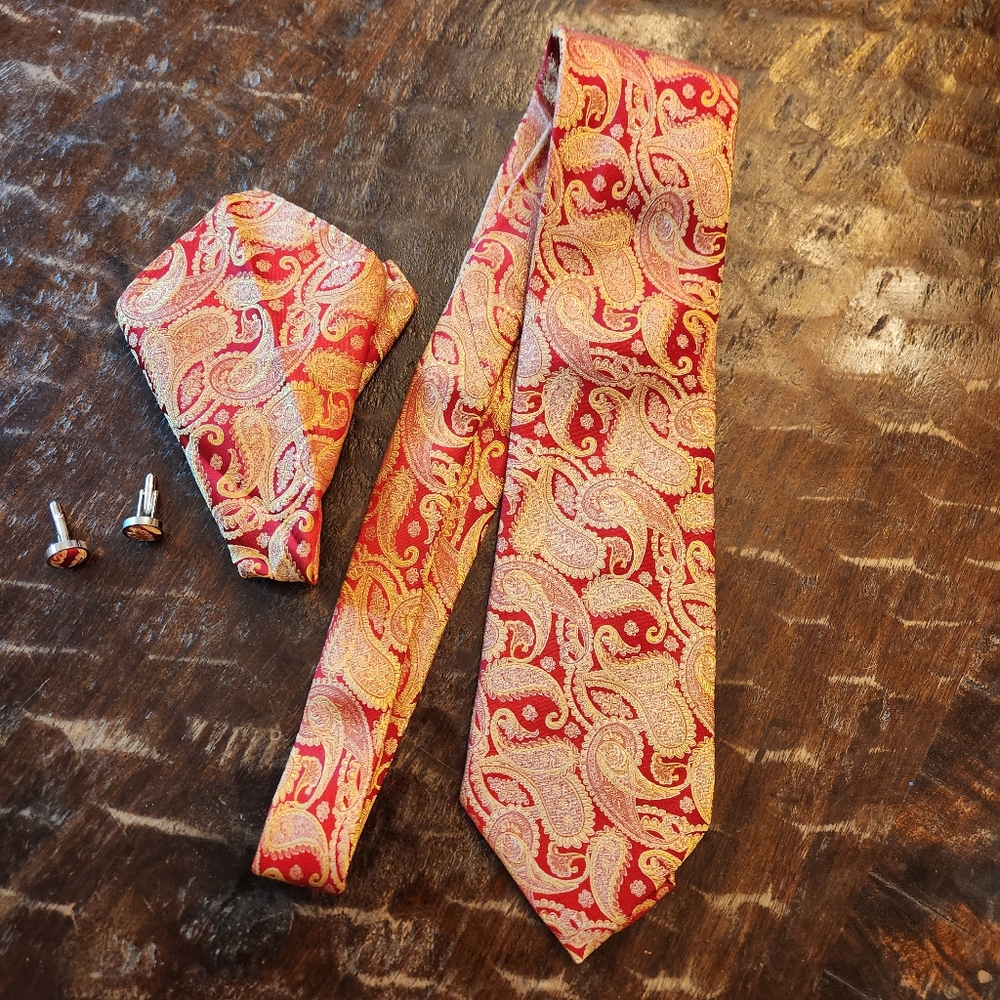 Mens Silk Tie Set Paisley red gold Necktie Pocket Square Cufflinks